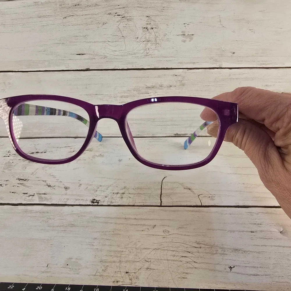 Hard‎ Candy Purple Rules DPUR +1.00 Reading Glasses Striped Temples 49-19-140